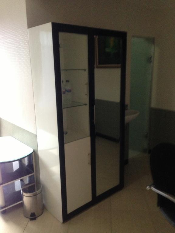 Global Inn Keluarga Sedati Quarto foto